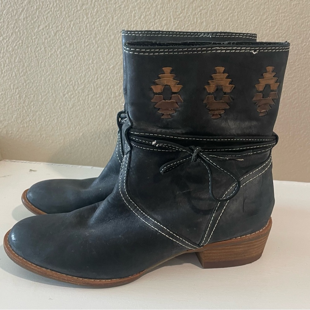 Stylish Black Ankle Boots